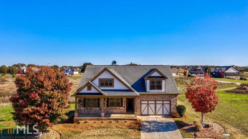 1211 Hawthorne Cir - Photo 1