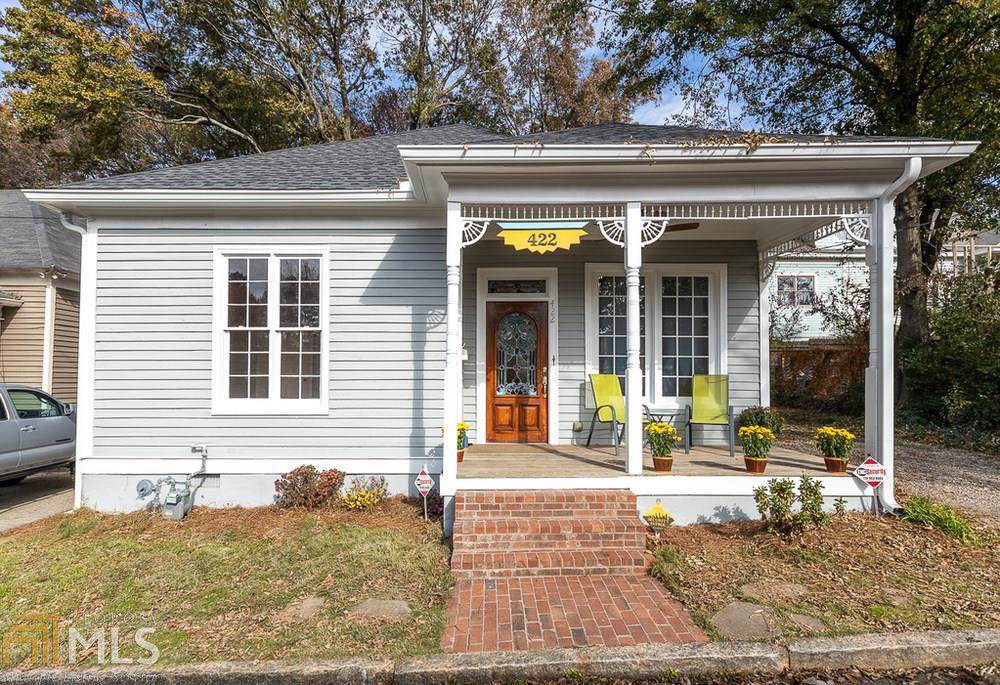 422 Bryan St - Photo 1