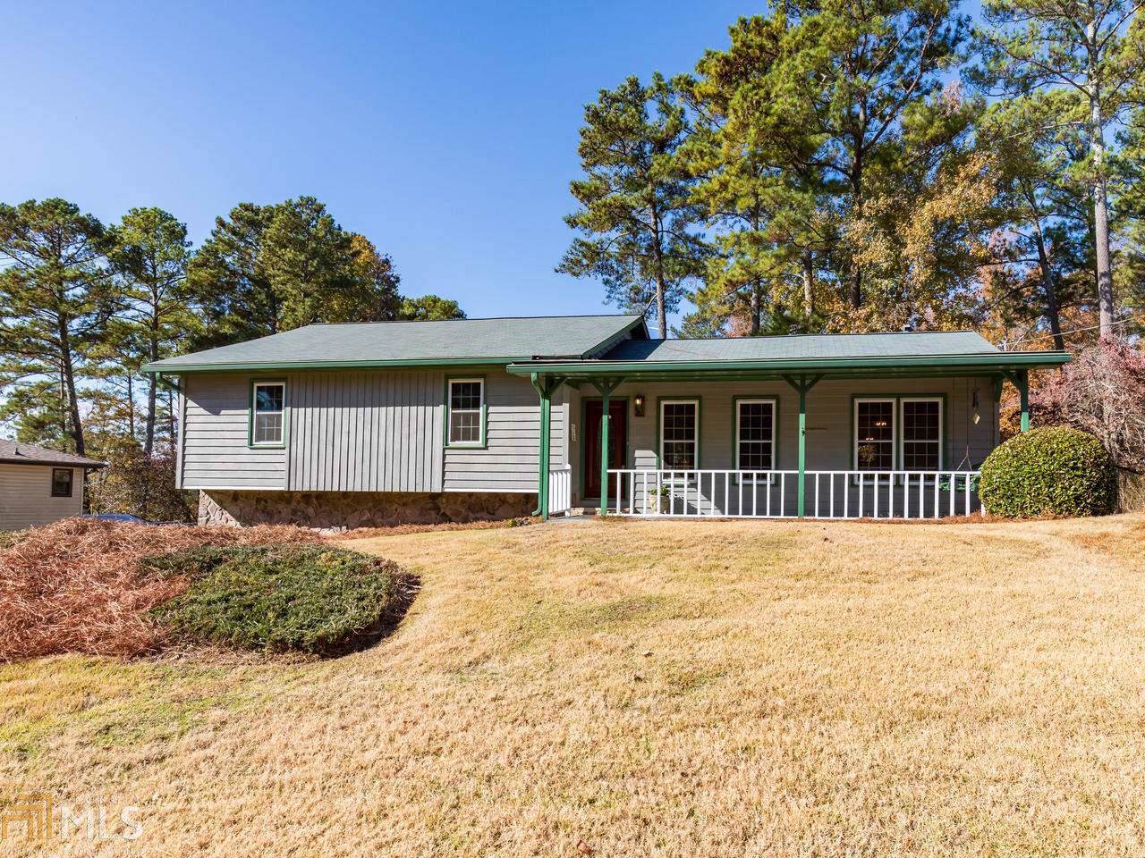 2861 Brackenwood Dr - Photo 1