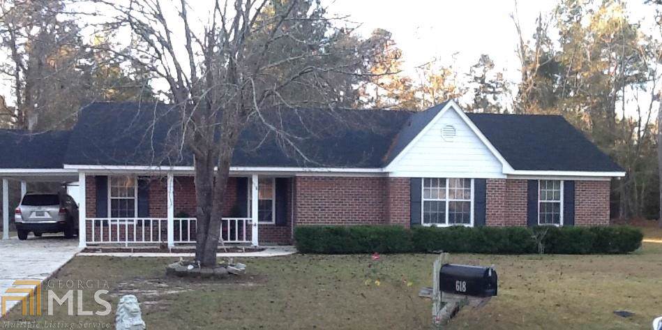 618 Arrowhead Ln - Photo 1