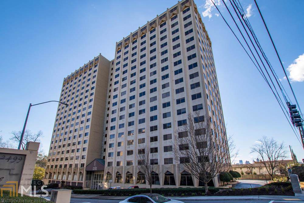 2479 Peachtree Rd - Photo 1
