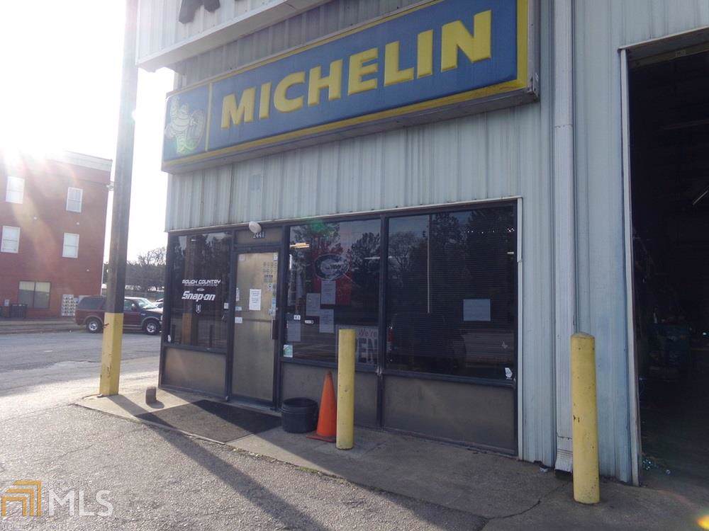 2441 Main St - Photo 1