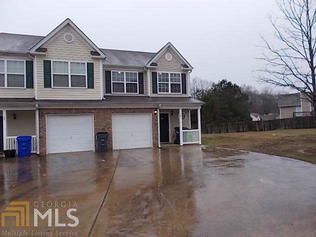 800 Parkway Rd - Photo 1
