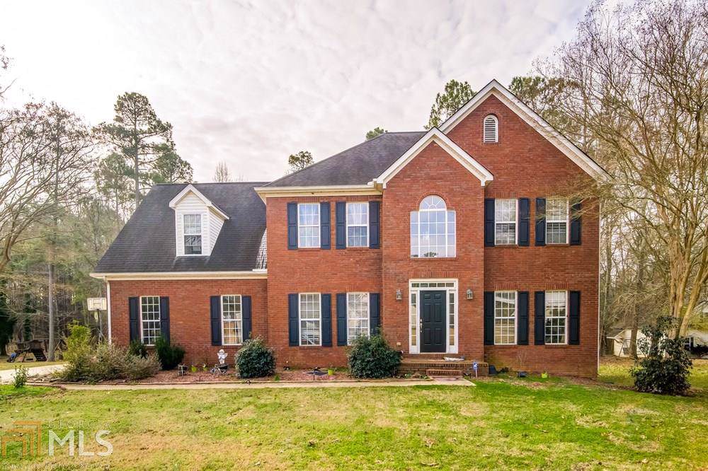 140 Roscommon Ct - Photo 1