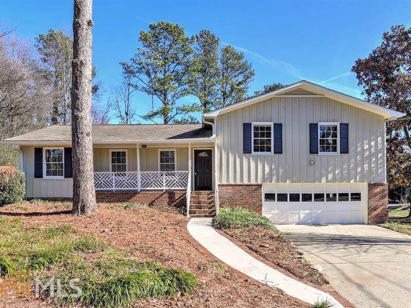 2703 Holly Ridge Cir - Photo 1