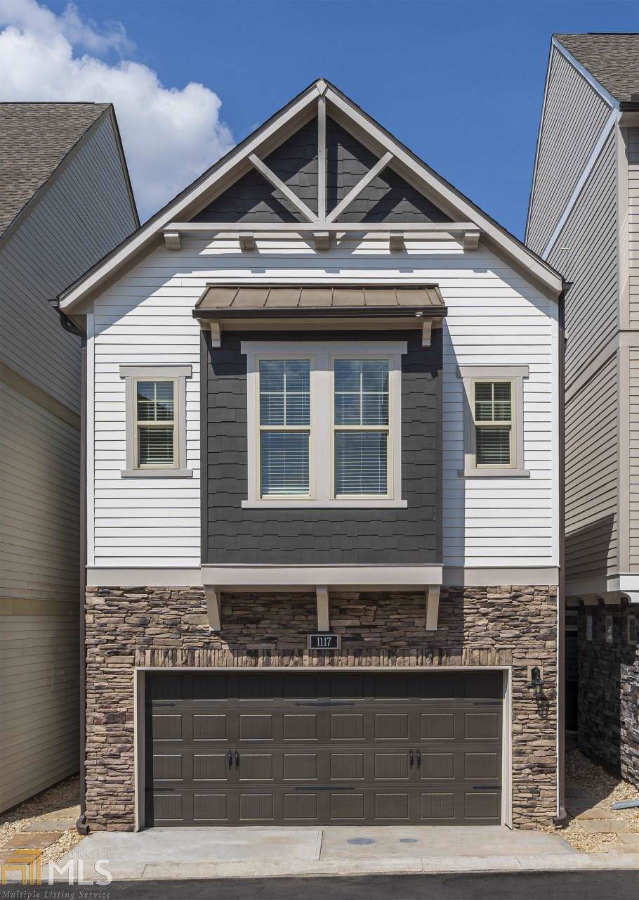 1073 Kirkland Cir - Photo 1