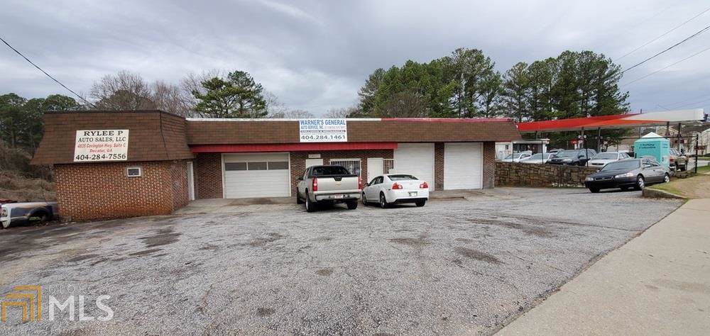 4835 Covington Highway - Photo 1
