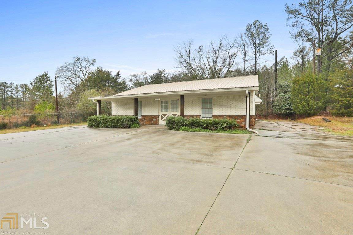 1716 E Main St - Photo 1