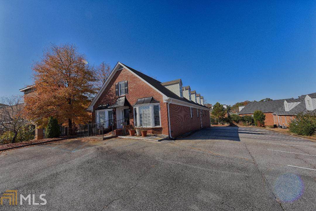 2601 Sandy Plains Rd - Photo 1