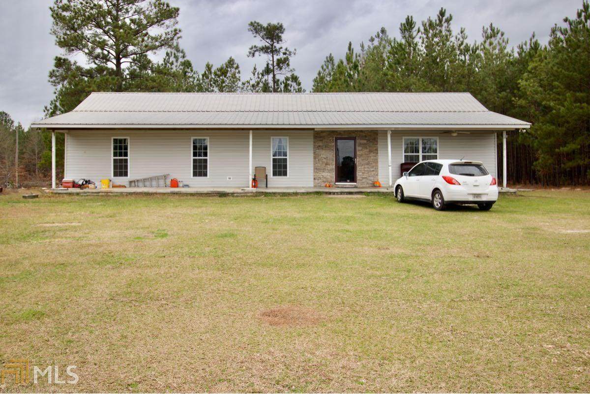 1095 John Lowery Rd - Photo 1
