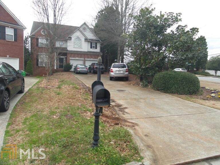 2217 Vernon Oaks Way - Photo 1