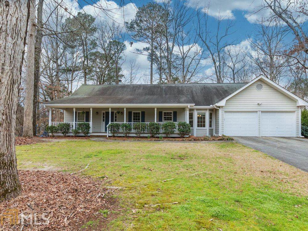 870 Winnbrook Dr - Photo 1
