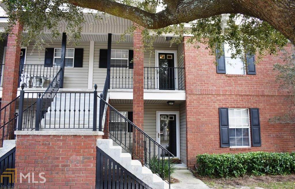 211 Edgewater Dr - Photo 1