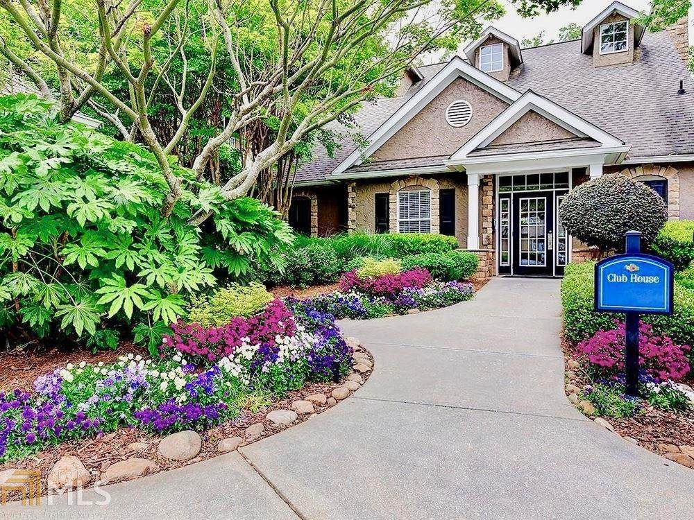 2955 Seven Pines Lane - Photo 1