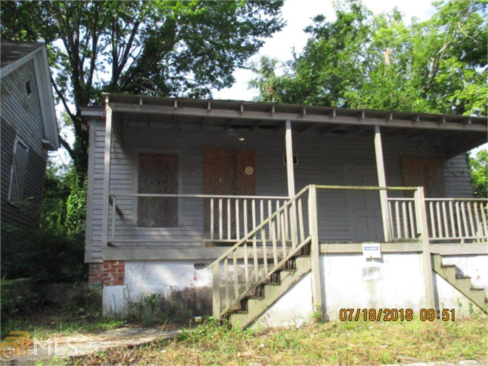 1572 Orchard Ave - Photo 1