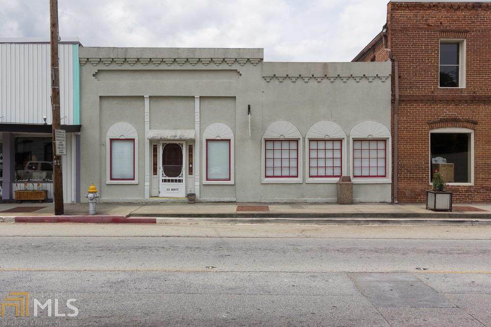 253 Main St - Photo 1
