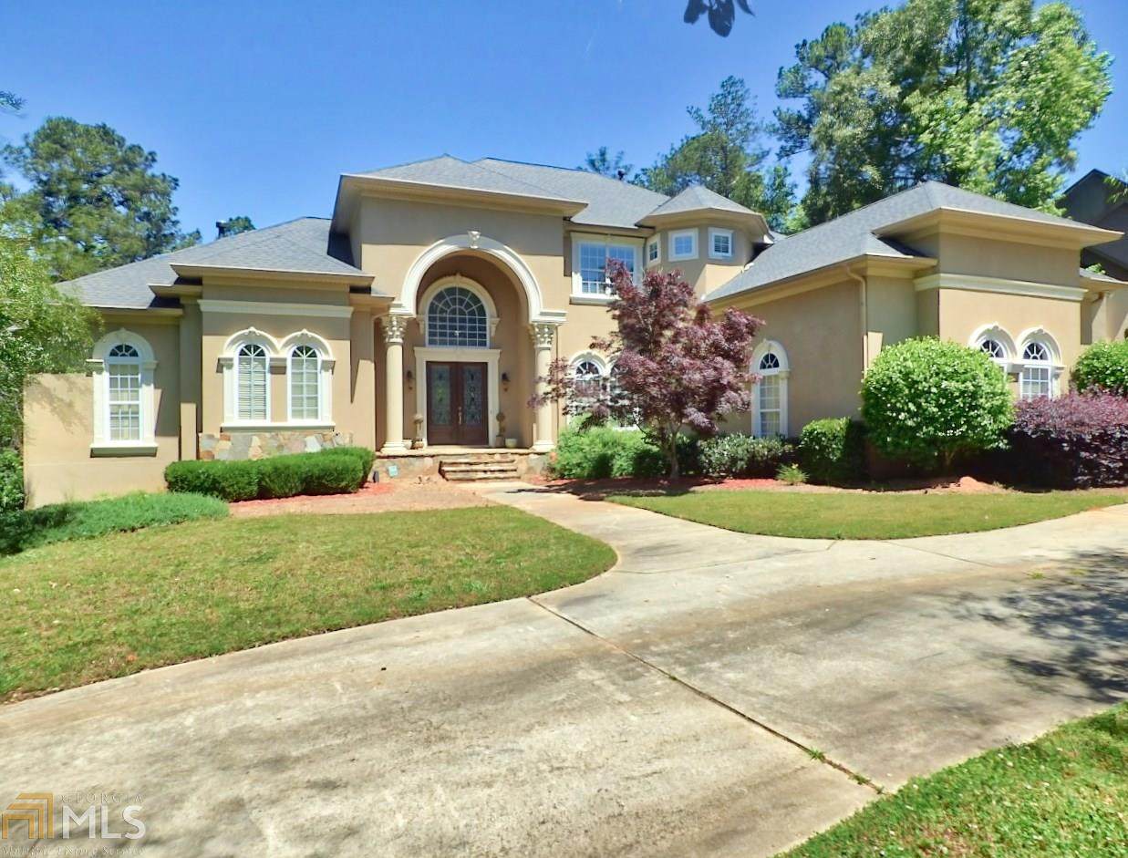 321 Broadmoor Way - Photo 1