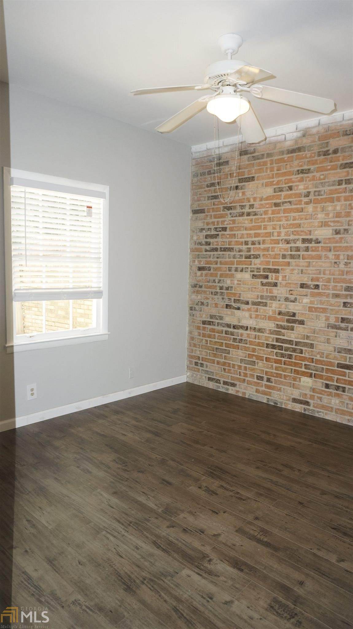 3761 Ashford Dunwoody Rd - Photo 1