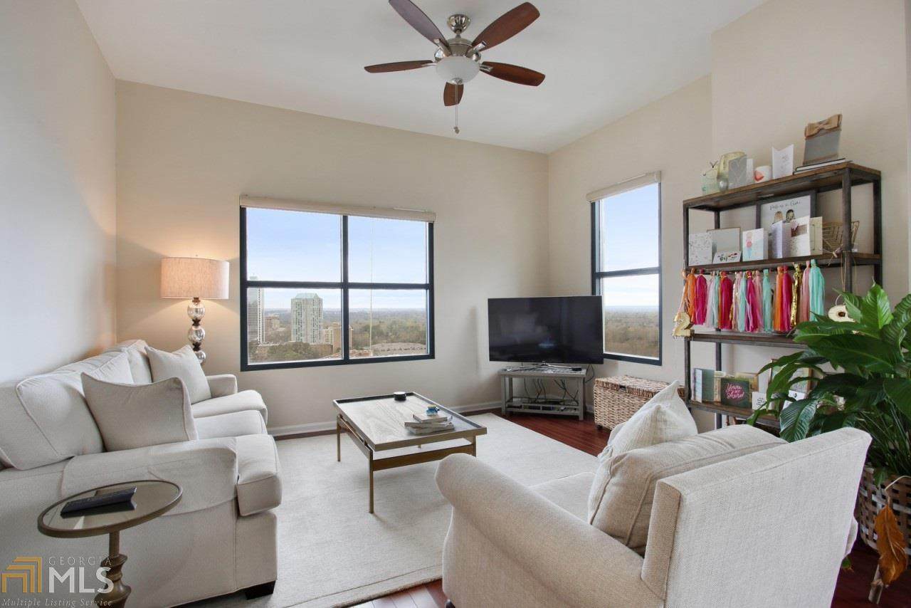 3040 Peachtree Rd - Photo 1