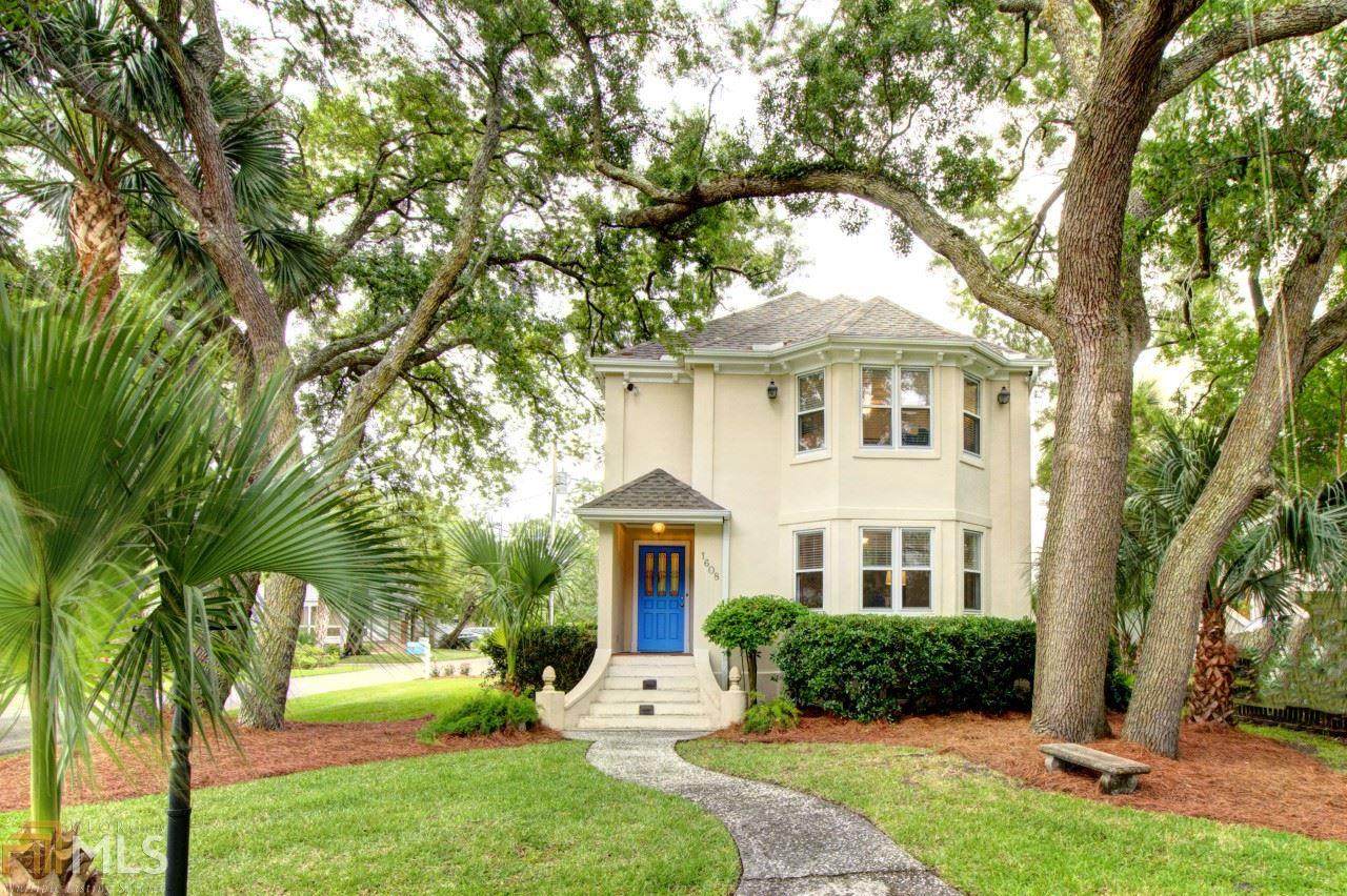 1608 Bruce Dr - Photo 1