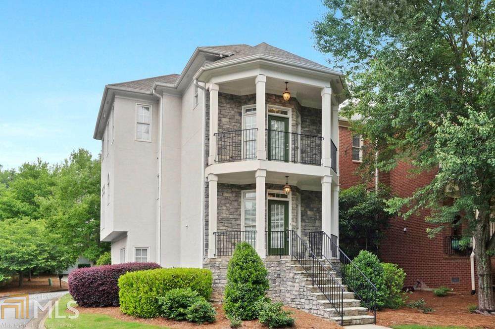 2461 Vivian Cir - Photo 1