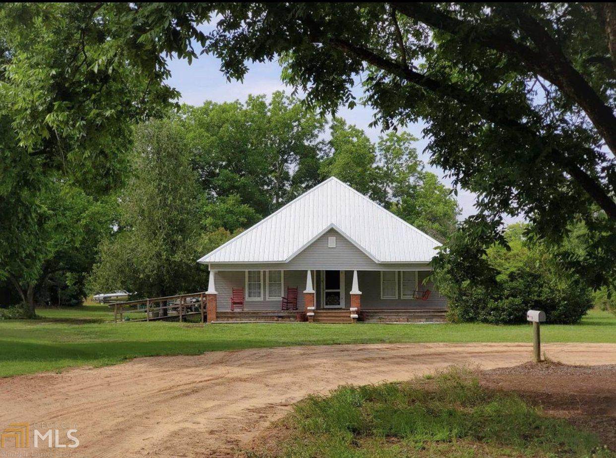 226 Hotchkiss Cir - Photo 1