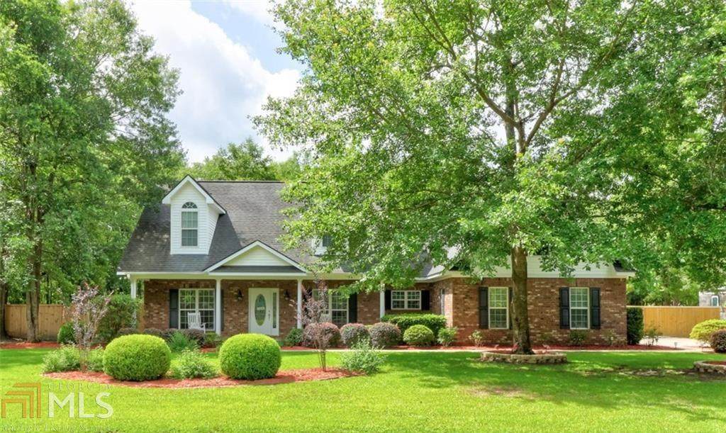 305 Westminster Dr - Photo 1