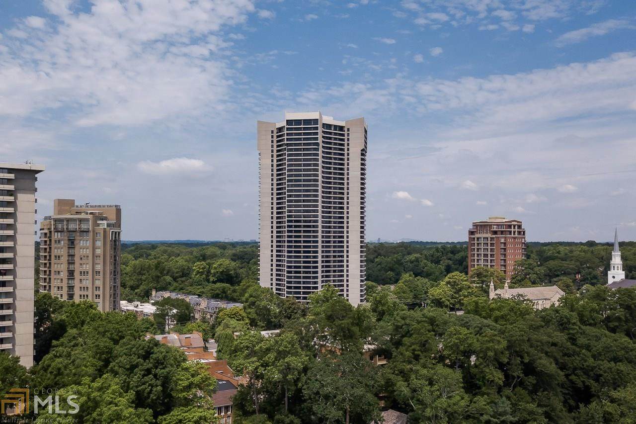 2660 Peachtree Rd - Photo 1