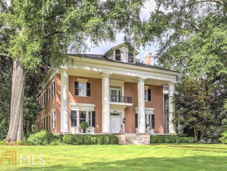 303 Kennesaw Ave - Photo 1