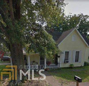 211 Tate St - Photo 1