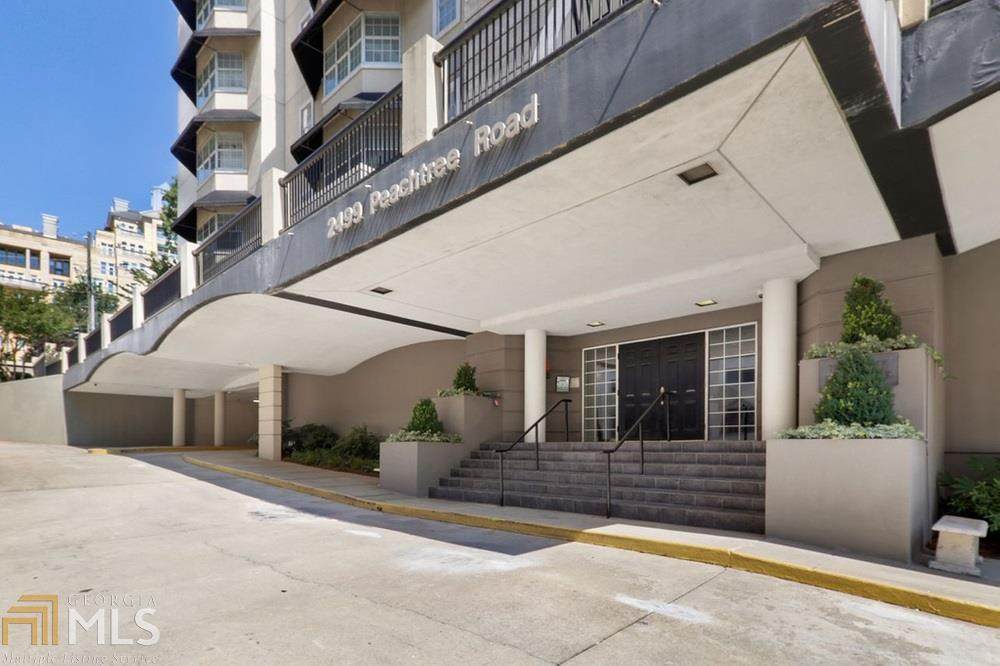 2499 Peachtree Rd - Photo 1