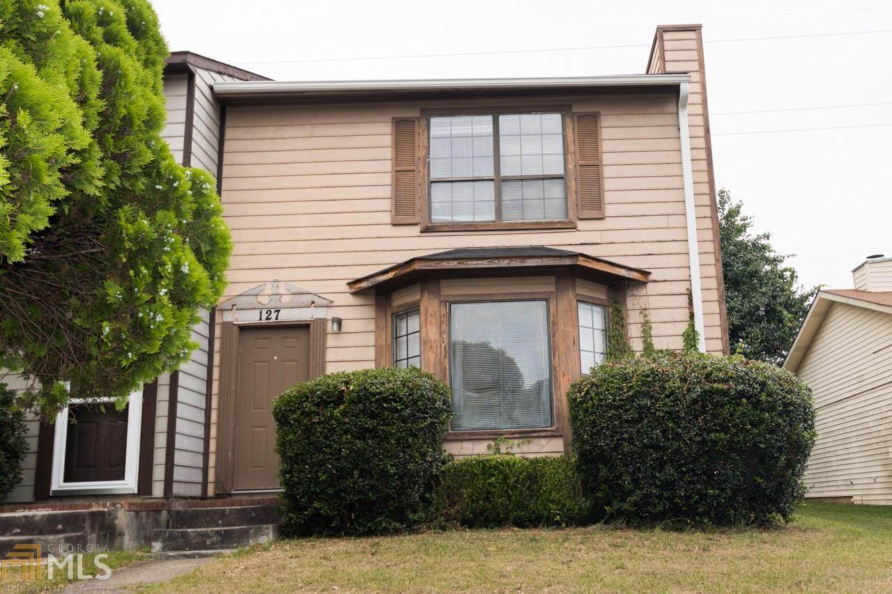 127 Carriage Hill - Photo 1