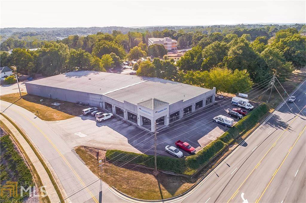 2829 Browns Bridge Rd - Photo 1