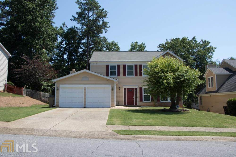 4261 Glenlake Dr - Photo 1