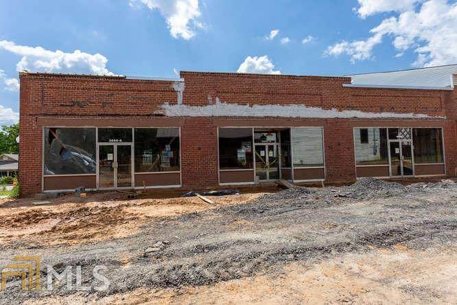 3886 Broad St - Photo 1