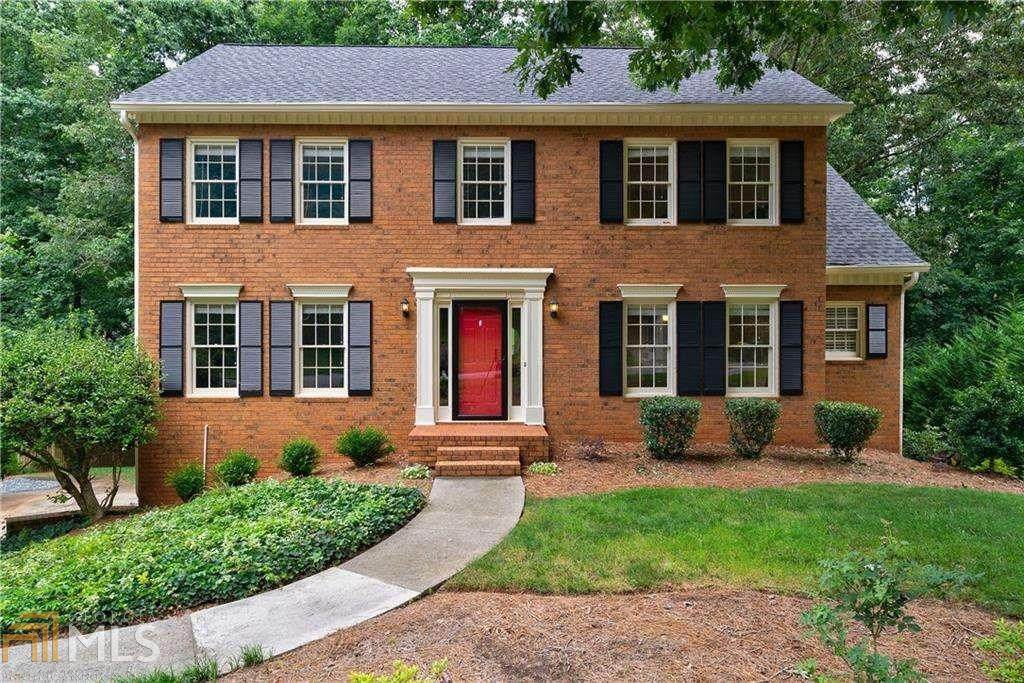3270 Catkin Ct - Photo 1