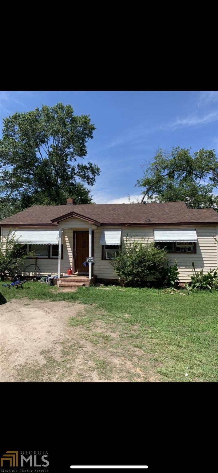 1005 Ruckersville Rd - Photo 1