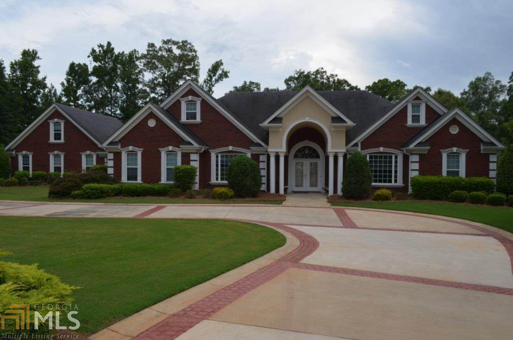 209 Equestrian Dr - Photo 1