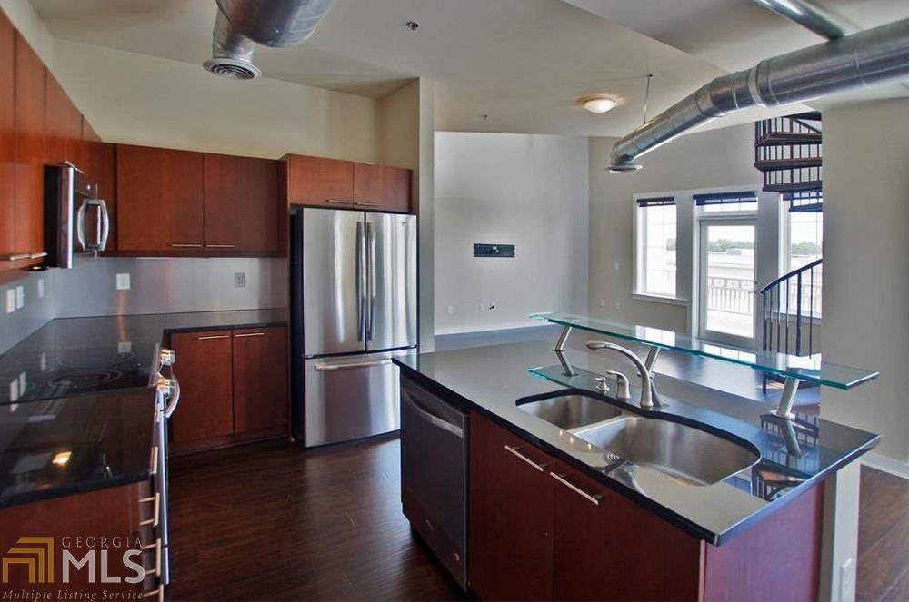 264 19Th St - Photo 1