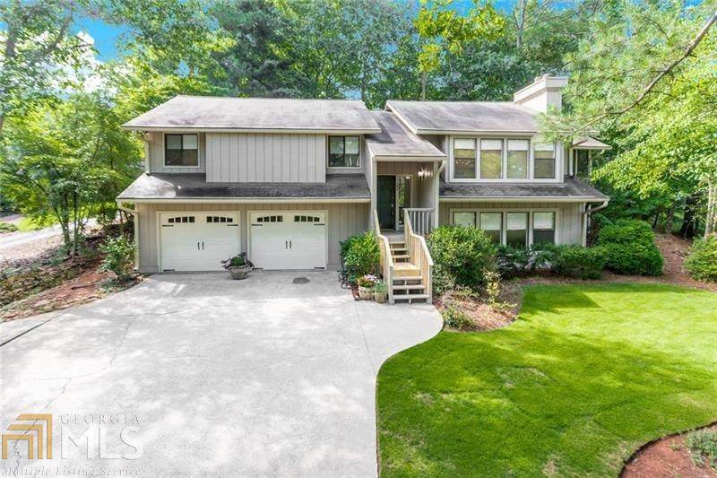 8865 N Mount Dr - Photo 1