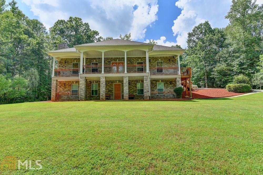 1055 Tab Roberts Rd - Photo 1