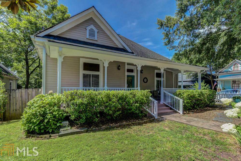 667 Gaskill St - Photo 1
