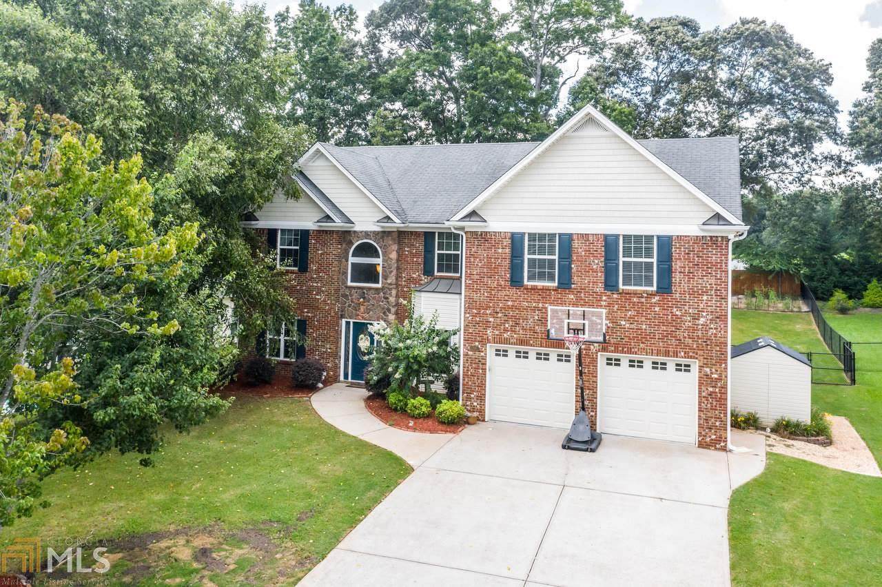 216 Brookwood Dr - Photo 1