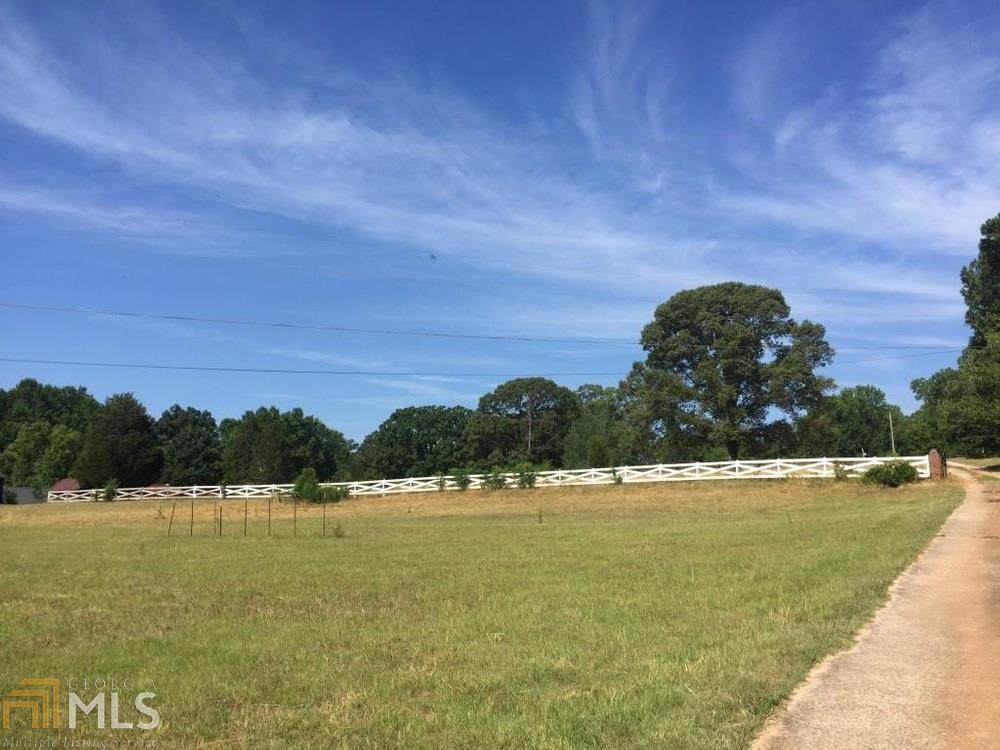 4031 Chapel Hill Rd - Photo 1