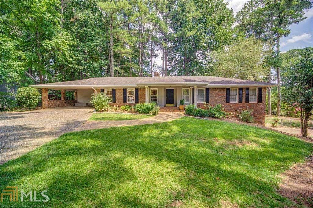 1340 Wooded Hills Dr - Photo 1
