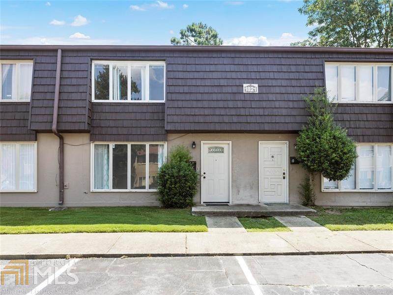 1821 Ashborough Cir - Photo 1