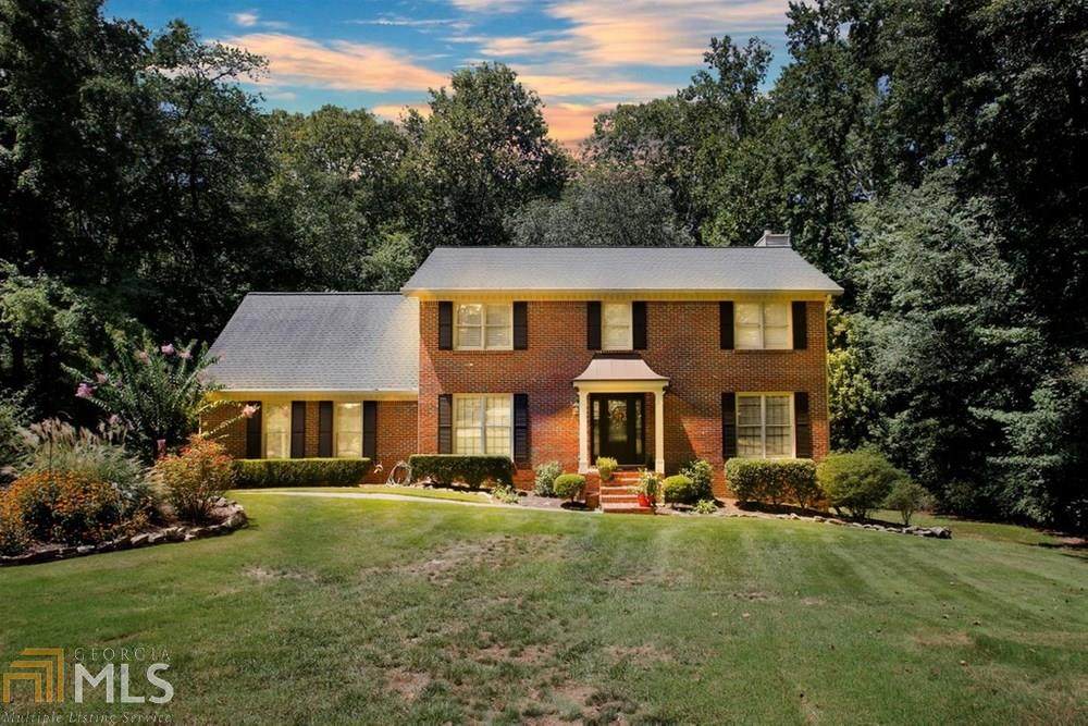 111 Eubanks Ct - Photo 1