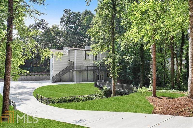 95 Lakeshore Cir - Photo 1
