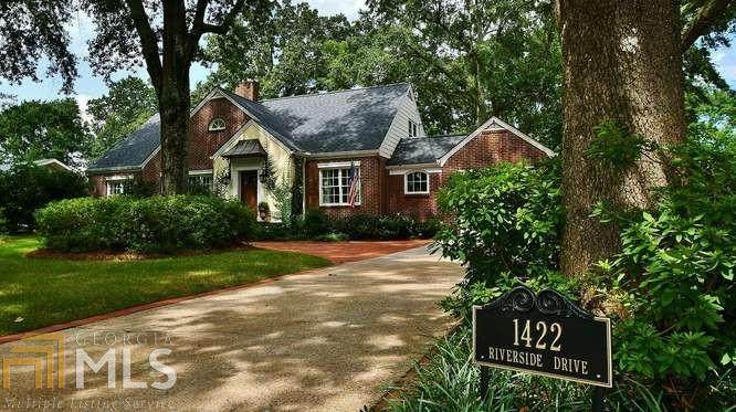 1422 Riverside Dr - Photo 1