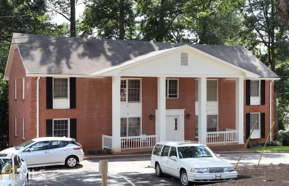 135 Hill St - Photo 1
